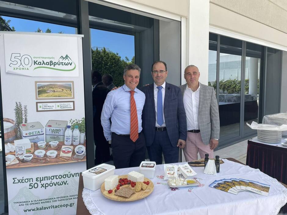 Στην Κινέζικη Πρεσβεία ο Συνεταιρισμός Καλαβρύτων!